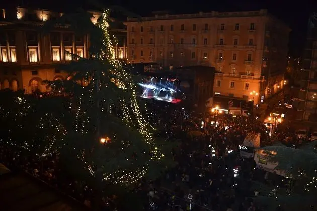 Deluxe Apart Daire, Şehir Manzaralı