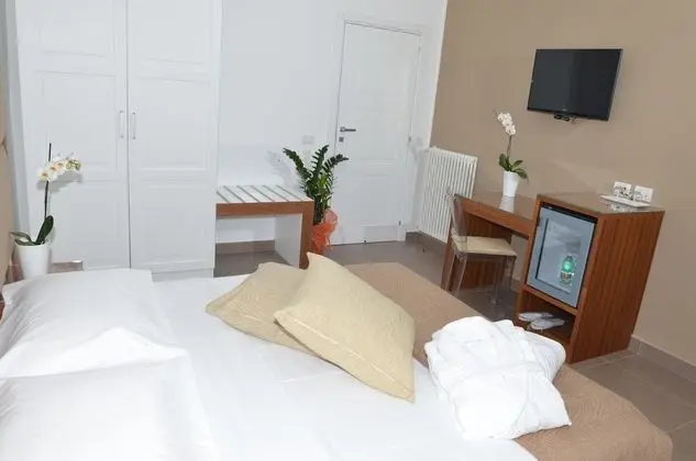 Tek Büyük Yataklı Oda