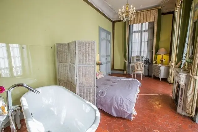 Romantic Tek Büyük Yataklı Oda (La Romantique)