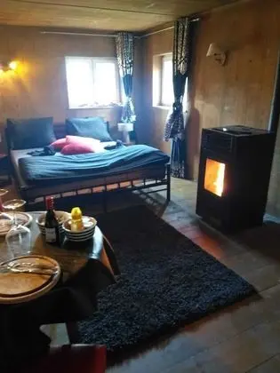 Tek Büyük Yataklı Oda (1)