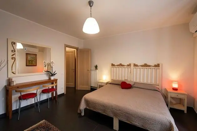 Tek Büyük Yataklı Oda, Balkon