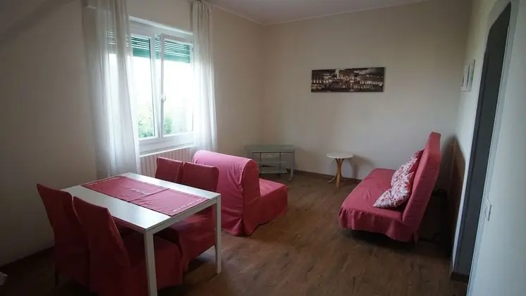 Apart Daire, 2 Yatak Odası, Ek Bina