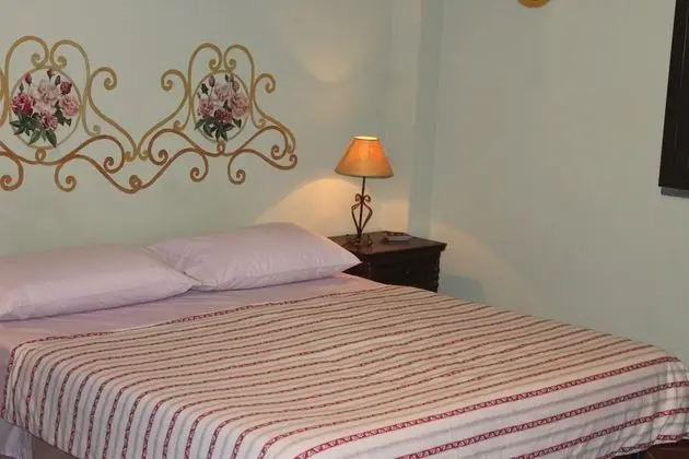 Classic Üç Kişilik Oda