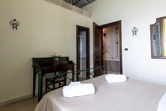 Superior Tek Büyük Yataklı Oda, Deniz Manzaralı