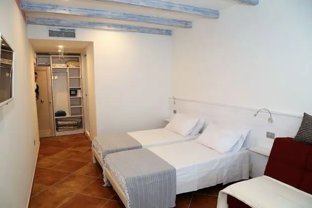 Comfort Dört Kişilik Oda