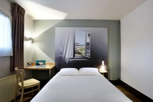 Tek Büyük Yataklı Oda, Sigara İçilmez