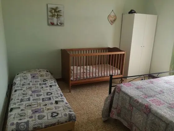 Family Üç Kişilik Oda, Tepe Manzaralı (Menta)