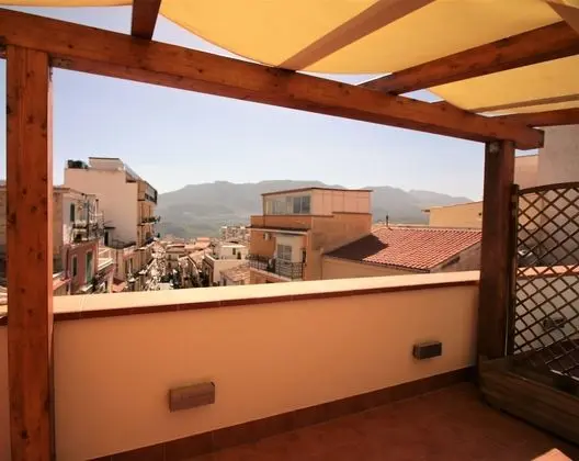 Panoramic Tek Büyük Yataklı Oda, Balkon