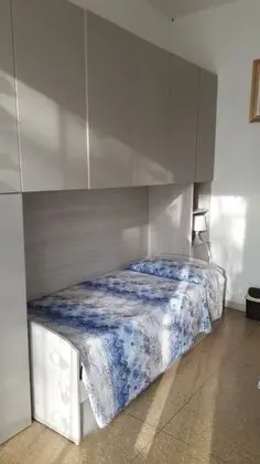 Tek Büyük veya İki Ayrı Yataklı Oda, Ortak Banyo