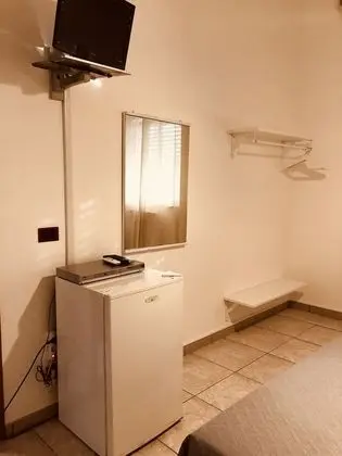 Büyük Yataklı Tek Kişilik Oda