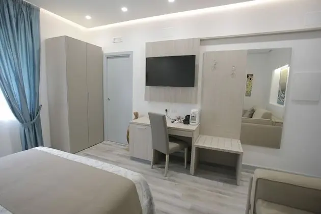 Deluxe Dört Kişilik Oda