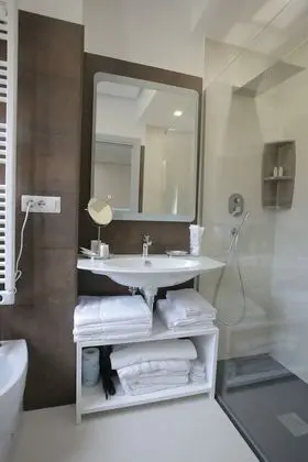Deluxe Dört Kişilik Oda