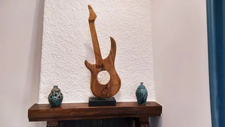 Deluxe Tek Büyük Yataklı Oda, Kısmi Deniz Manzaralı