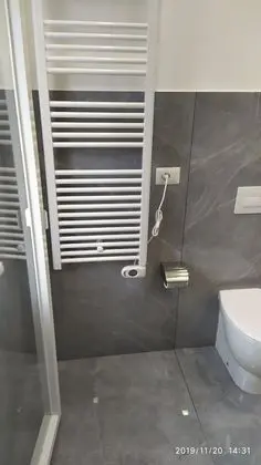 Deluxe Tek Büyük Yataklı Oda, Kısmi Deniz Manzaralı