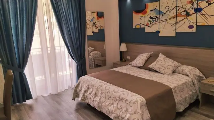 Deluxe Tek Büyük Yataklı Oda, Tepe Manzaralı