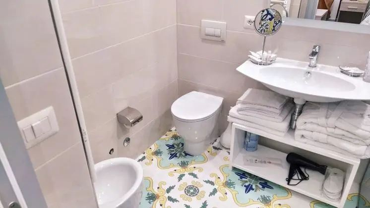 Deluxe Tek Büyük Yataklı Oda, Tepe Manzaralı