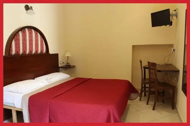 Tek Büyük veya İki Ayrı Yataklı Oda