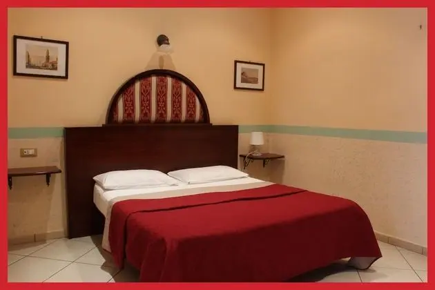 Tek Büyük veya İki Ayrı Yataklı Oda