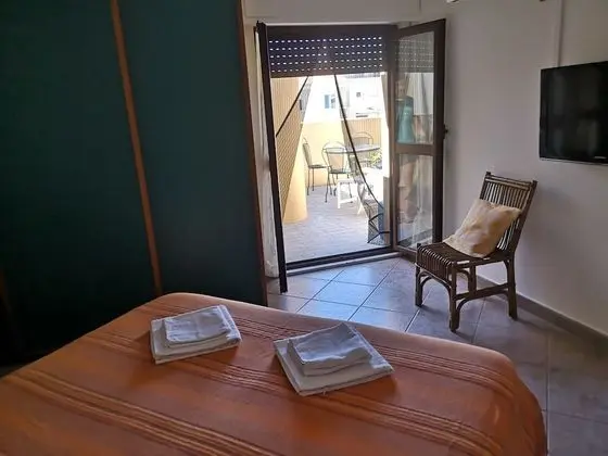 Tek Büyük Yataklı Oda