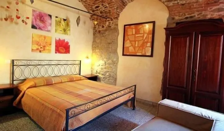 Basic Üç Kişilik Oda, Birden Çok Yatak