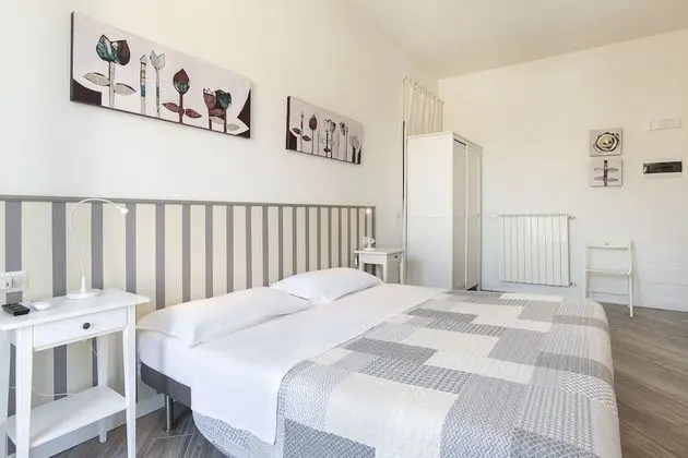 Tek Büyük veya İki Ayrı Yataklı Oda, Teras