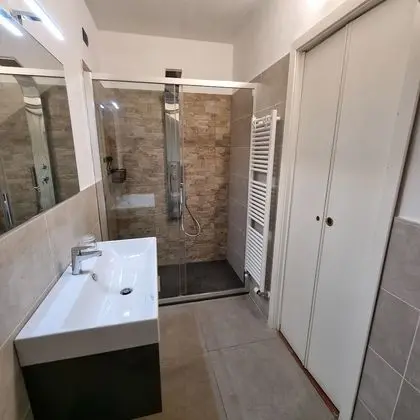 Tek Büyük Yataklı Oda, 1 Yatak Odası, Özel Banyo, Bahçeli