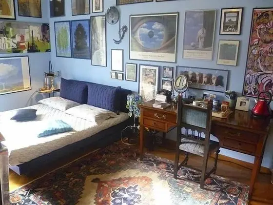 Tek Büyük Yataklı Oda, Ortak Banyo