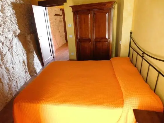 Tek Büyük veya İki Ayrı Yataklı Oda, Teras