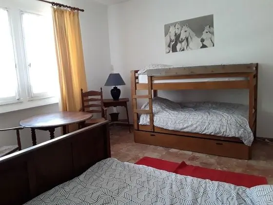 Dört Kişilik Oda