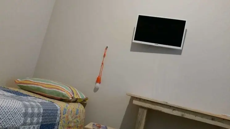 Dört Kişilik Oda, Sigara İçilmez (500X)