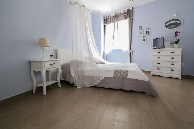 Superior Tek Büyük Yataklı Oda