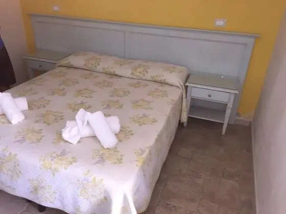 Tek Büyük veya İki Ayrı Yataklı Oda