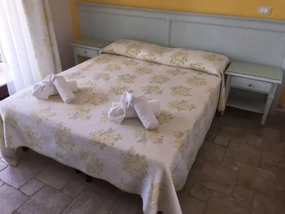 Tek Büyük veya İki Ayrı Yataklı Oda