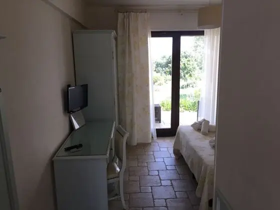 Tek Büyük veya İki Ayrı Yataklı Oda