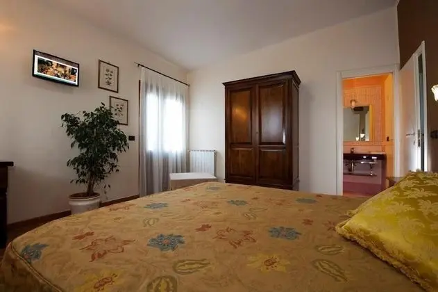 Superior Tek Büyük Yataklı Oda