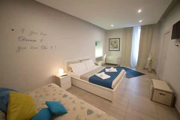 Design Üç Kişilik Oda