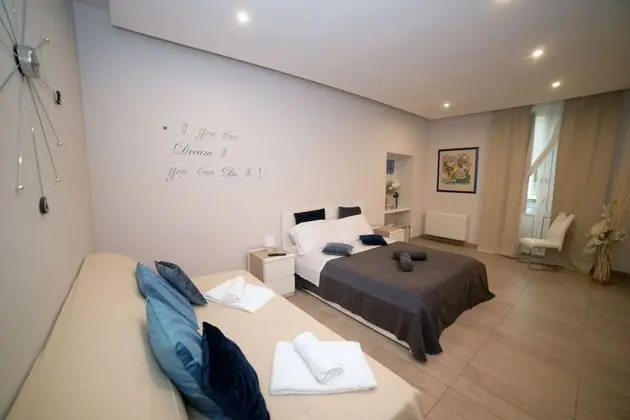 Design Üç Kişilik Oda