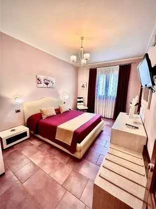 Tek Büyük Yataklı Oda