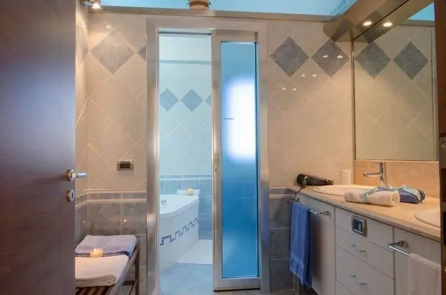 Deluxe Tek Büyük Yataklı Oda, Balkon