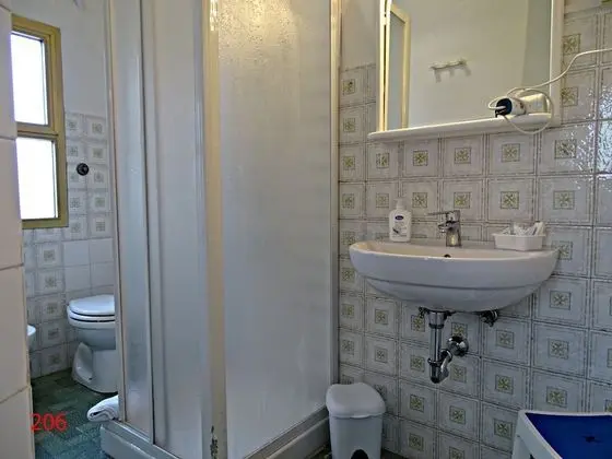 Classic Tek Büyük veya İki Ayrı Yataklı Oda