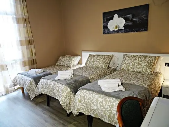 Classic Üç Kişilik Oda