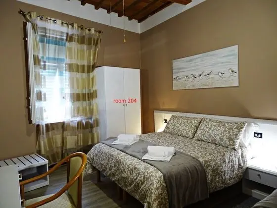 Classic Üç Kişilik Oda