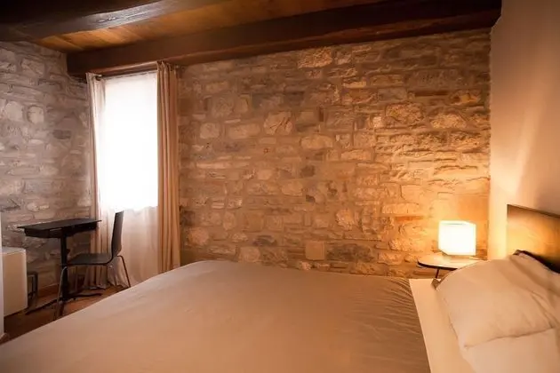 Basic Tek Büyük Yataklı Oda