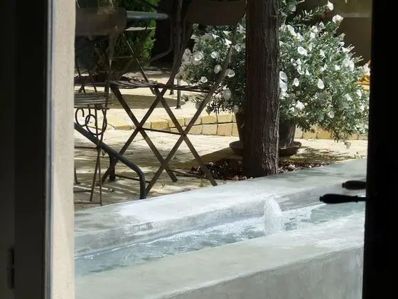 Tek Büyük Yataklı Oda (Bryone)