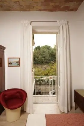 Classic Tek Büyük veya İki Ayrı Yataklı Oda, Balkon
