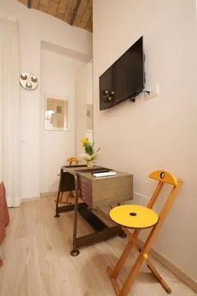 Standard Tek Büyük veya İki Ayrı Yataklı Oda, Balkon