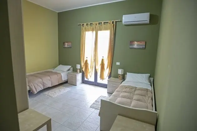Tek Büyük veya İki Ayrı Yataklı Oda, Özel Banyo