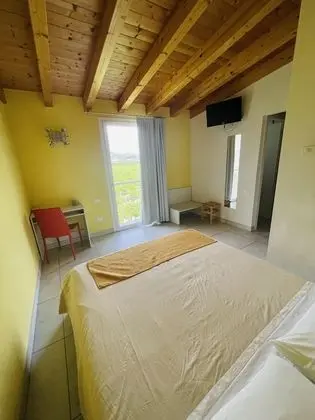 Tek Büyük Yataklı Oda