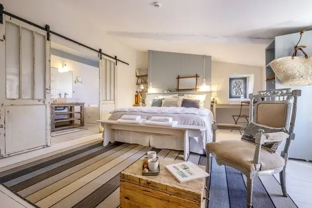 Üç Kişilik Oda, Küvet