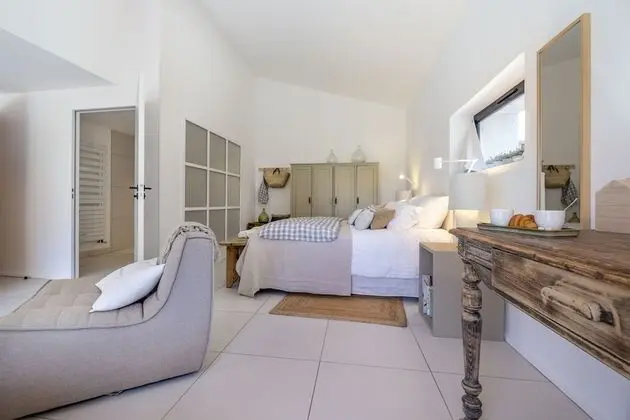 Üç Kişilik Oda, Teras